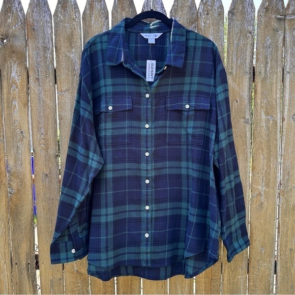 NWT Old Navy The Boyfriend Button Down Shirt Sz XL - Picture 1 of 8